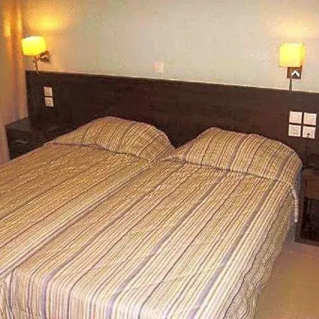Electra Hotel